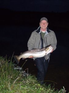 Stort smil og skøn Septemberfisk på 80 cm og 6,25 kg.